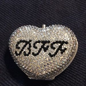 Judith Leiber BFF Pillbox New No Tags